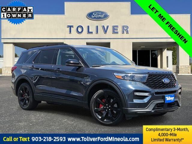 2023 Ford Explorer ST — photo 1 of 12