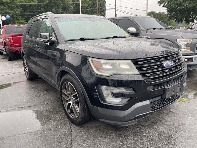 2017 Ford Explorer Sport — photo 1 of 19