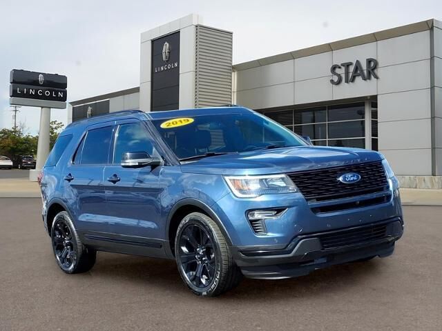2019 Ford Explorer Sport
