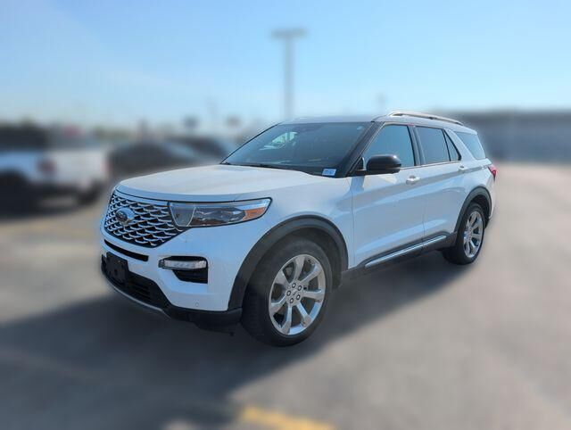 2020 Ford Explorer Platinum — photo 1 of 10