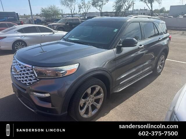 2020 Ford Explorer Platinum — photo 1 of 4