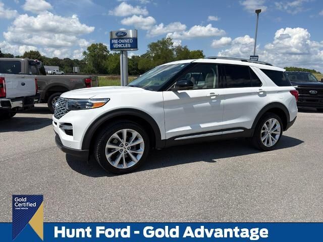 2023 Ford Explorer Platinum — photo 1 of 13