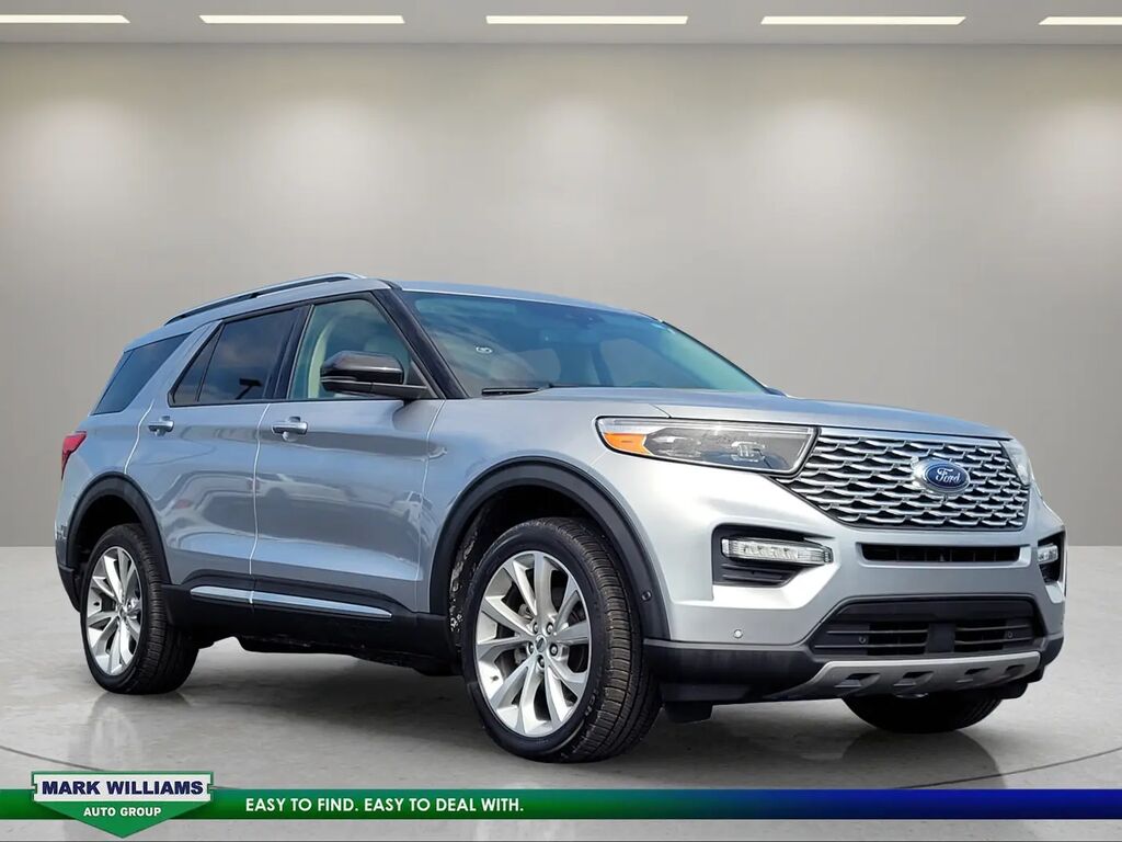 2022 Ford Explorer Platinum — photo 1 of 10