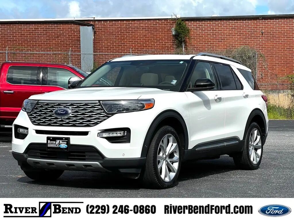 2022 Ford Explorer Platinum — photo 1 of 12