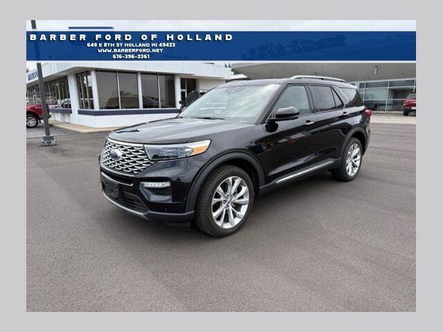 2023 Ford Explorer Platinum — photo 1 of 13