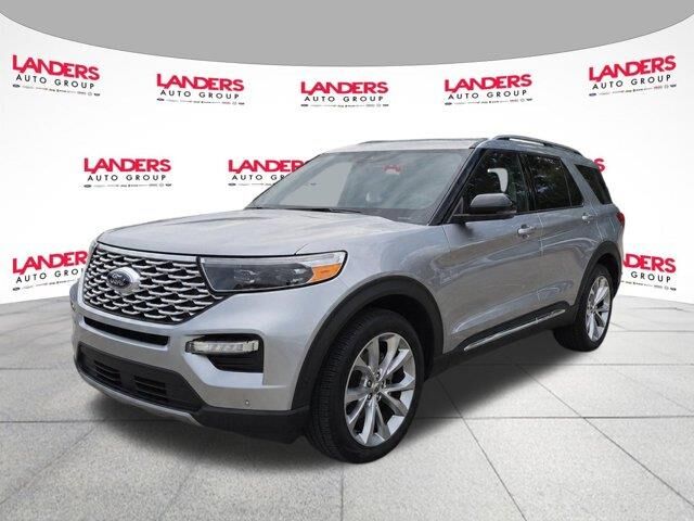 2022 Ford Explorer Platinum — photo 1 of 26