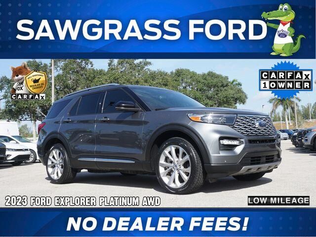 2023 Ford Explorer Platinum