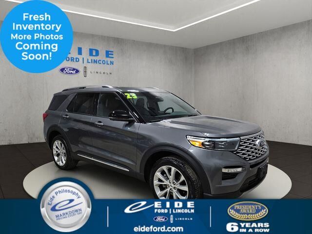 2023 Ford Explorer Platinum — photo 1 of 24