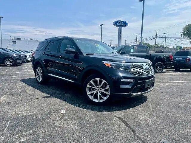 2024 Ford Explorer Platinum — photo 1 of 12