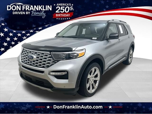 2020 Ford Explorer Platinum — photo 1 of 13