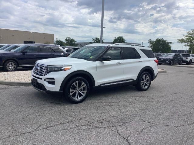 2020 Ford Explorer Platinum — photo 1 of 26