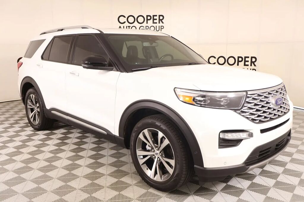 2020 Ford Explorer Platinum — photo 1 of 13