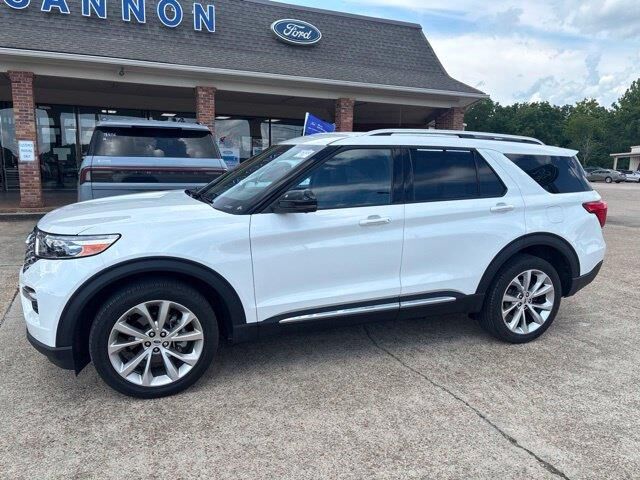 2023 Ford Explorer Platinum
