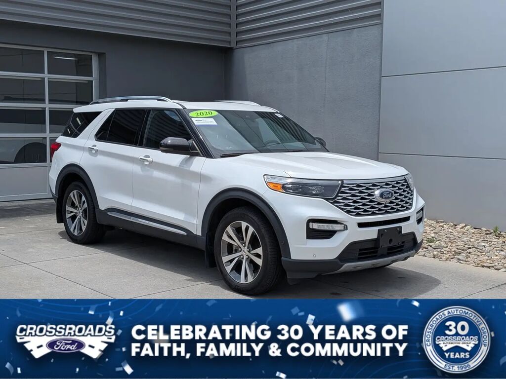 2020 Ford Explorer Platinum — photo 1 of 26