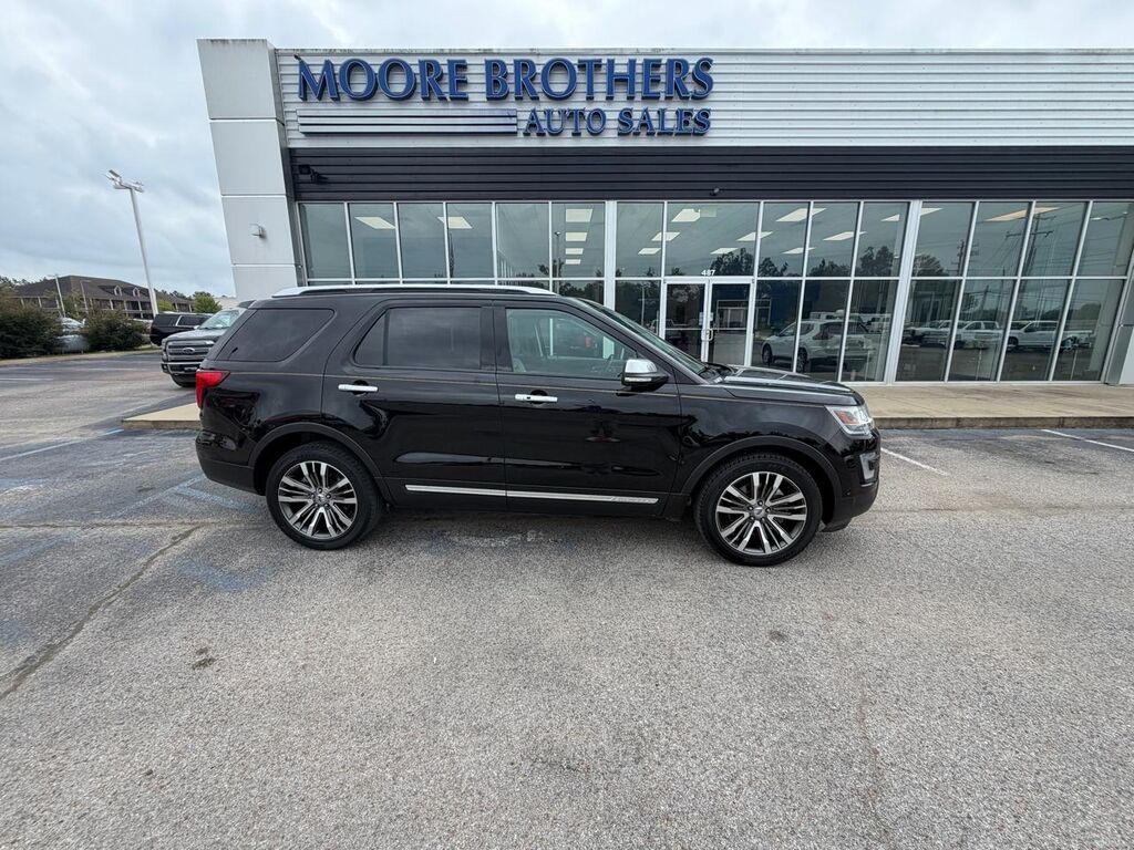 2016 Ford Explorer — photo 1 of 11