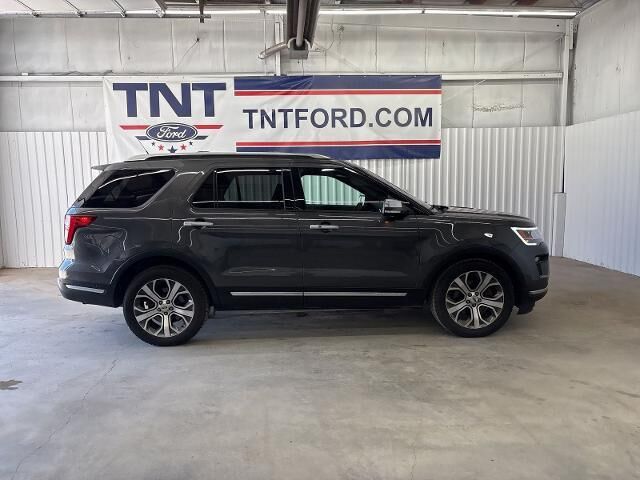 2018 Ford Explorer Platinum — photo 1 of 9