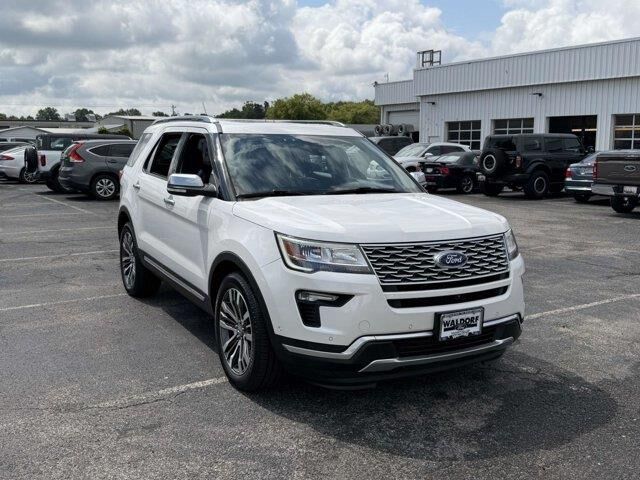 2019 Ford Explorer Platinum — photo 1 of 40