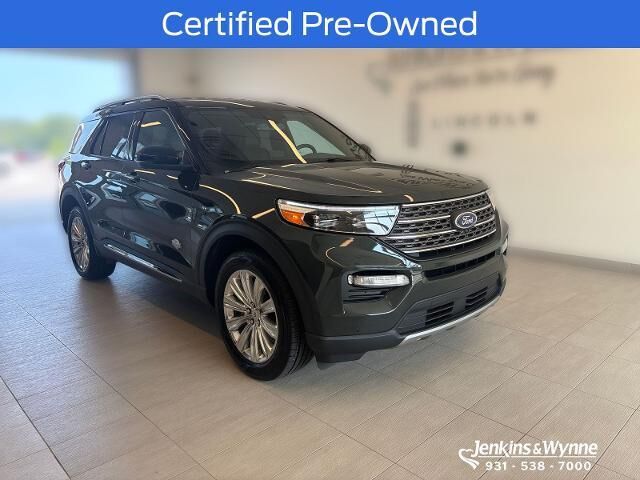 2023 Ford Explorer King Ranch — photo 1 of 3