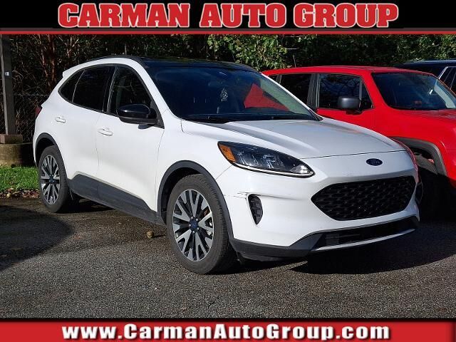 2020 Ford Escape Hybrid SE Sport