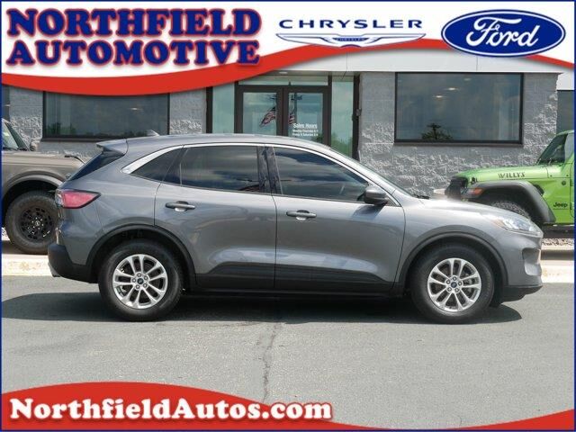 2021 Ford Escape Hybrid SE — photo 1 of 13