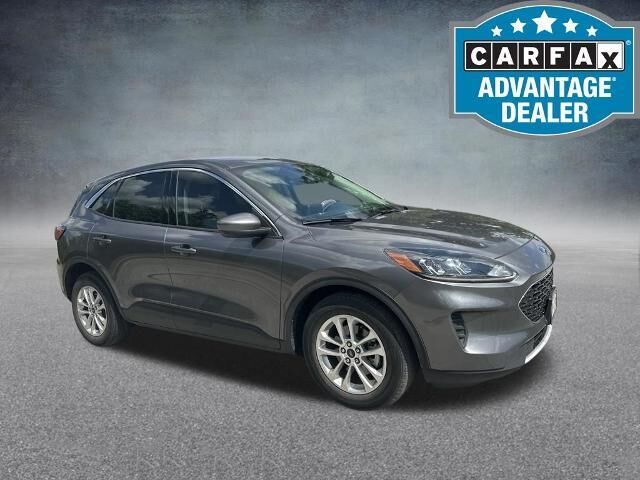 2021 Ford Escape Hybrid SE — photo 1 of 11