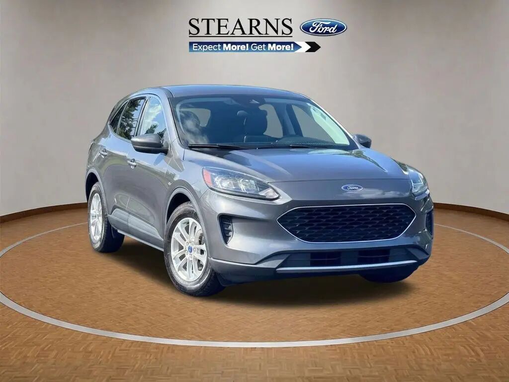 2021 Ford Escape Hybrid SE — photo 1 of 51