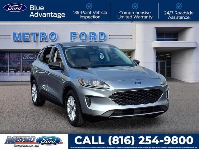 2022 Ford Escape Hybrid SE
