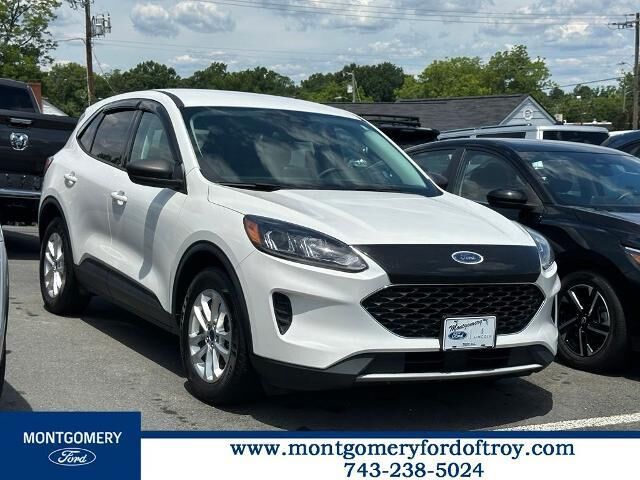 2022 Ford Escape Hybrid SE — photo 1 of 26