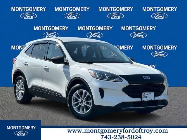 2022 Ford Escape Hybrid SE
