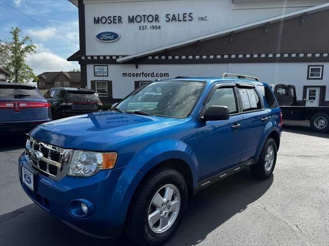 2011 Ford Escape XLT — photo 1 of 26