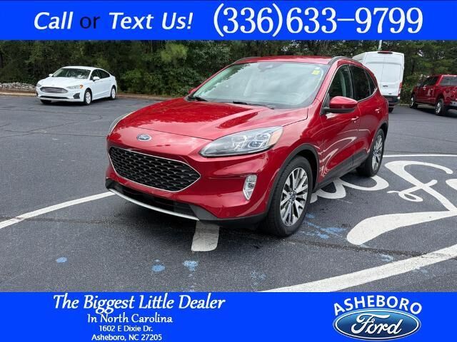 2021 Ford Escape Hybrid Titanium — photo 1 of 26