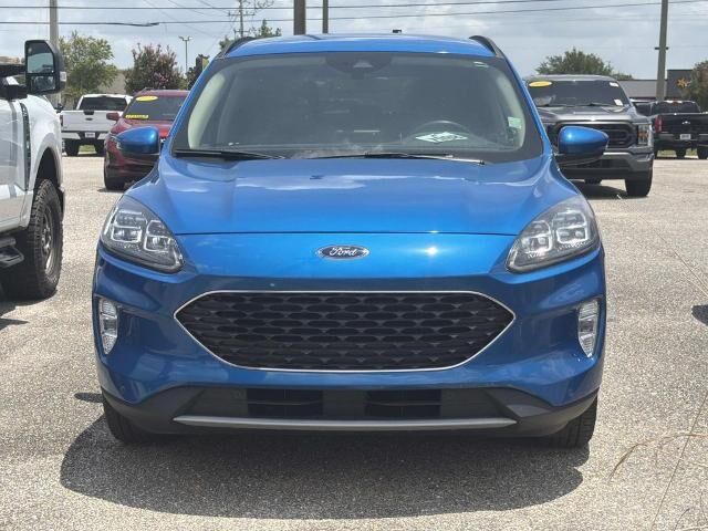 2020 Ford Escape Hybrid Titanium — photo 1 of 26