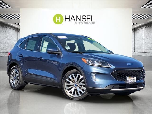 2020 Ford Escape Hybrid Titanium