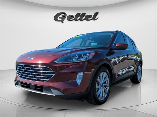 2021 Ford Escape Hybrid Titanium