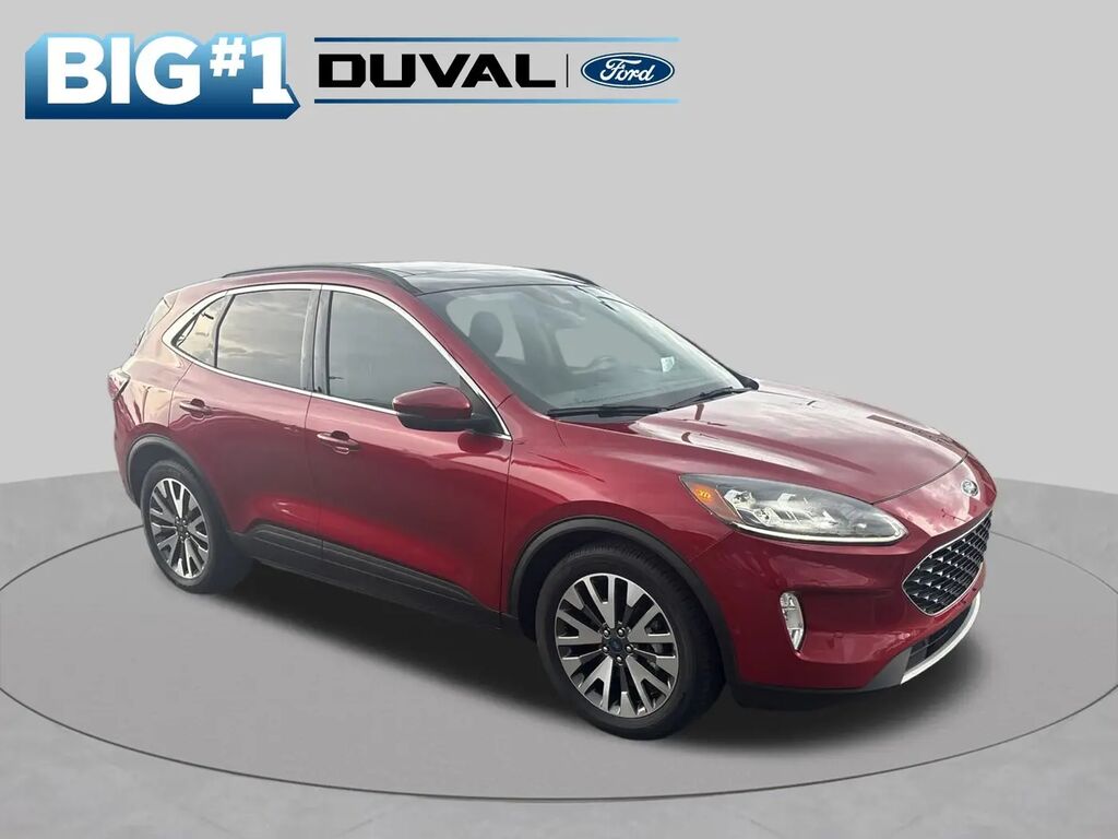 2020 Ford Escape Hybrid Titanium — photo 1 of 26