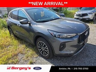 2023 Ford Escape Plug-In Hybrid Base