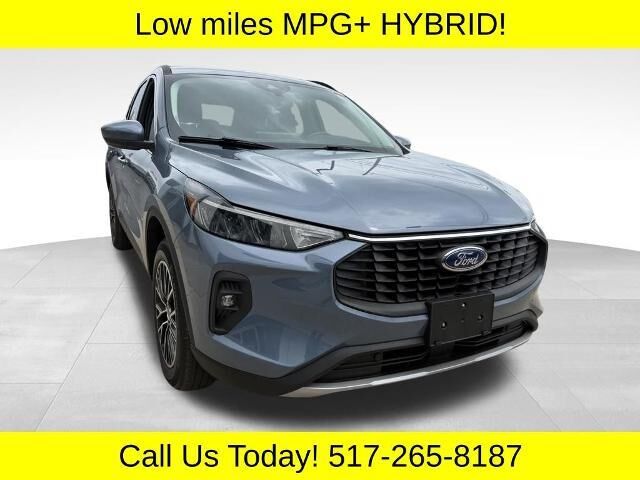 2025 Ford Escape Plug-In Hybrid PHEV — photo 1 of 26