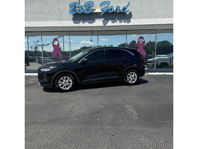 2023 Ford Escape Plug-In Hybrid Base