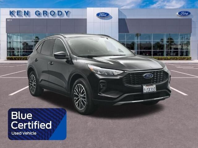 2023 Ford Escape Plug-In Hybrid Base