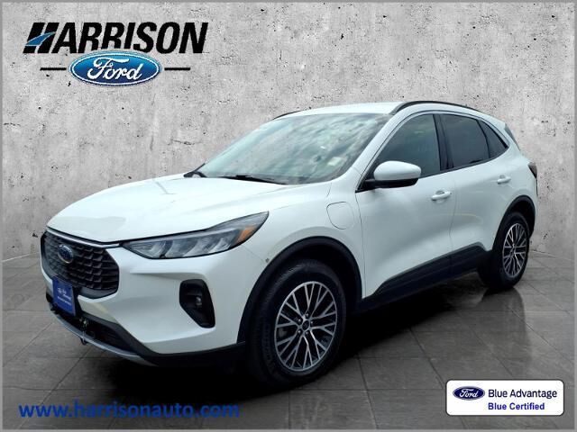 2024 Ford Escape Plug-In Hybrid PHEV — photo 1 of 26
