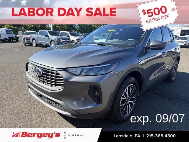 2025 Ford Escape Plug-In Hybrid PHEV