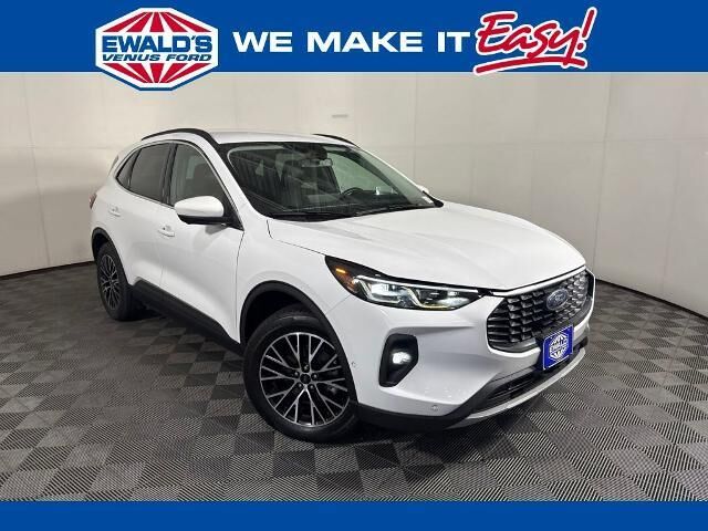 2023 Ford Escape Plug-In Hybrid Base