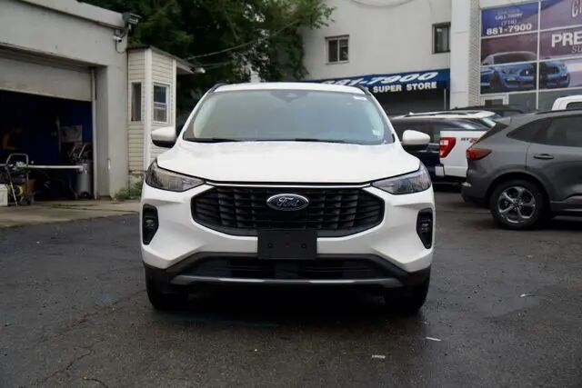2024 Ford Escape Plug-In Hybrid PHEV