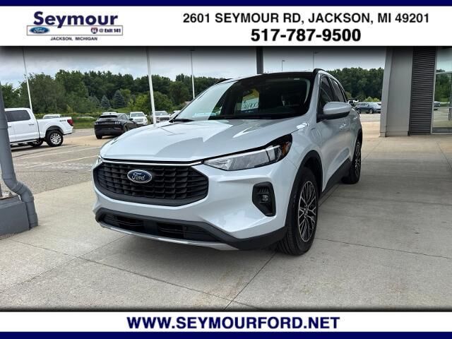 2025 Ford Escape Plug-In Hybrid PHEV — photo 1 of 12