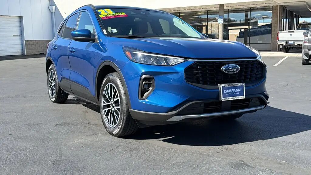 2023 Ford Escape Plug-In Hybrid Base — photo 1 of 13