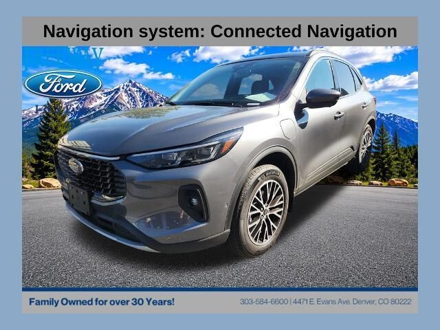 2023 Ford Escape Plug-In Hybrid Base — photo 1 of 40