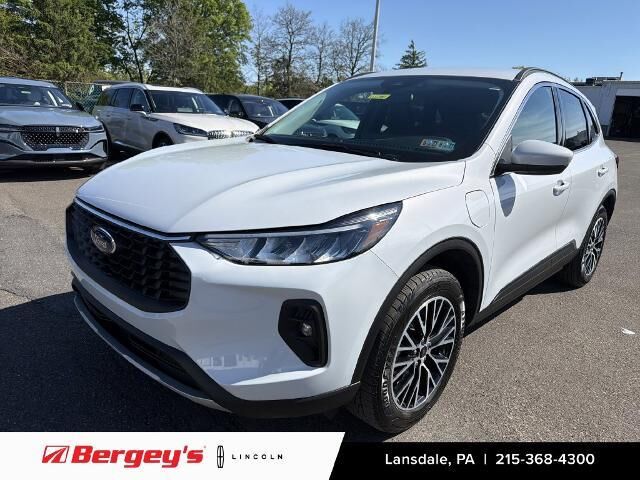 2025 Ford Escape Plug-In Hybrid PHEV
