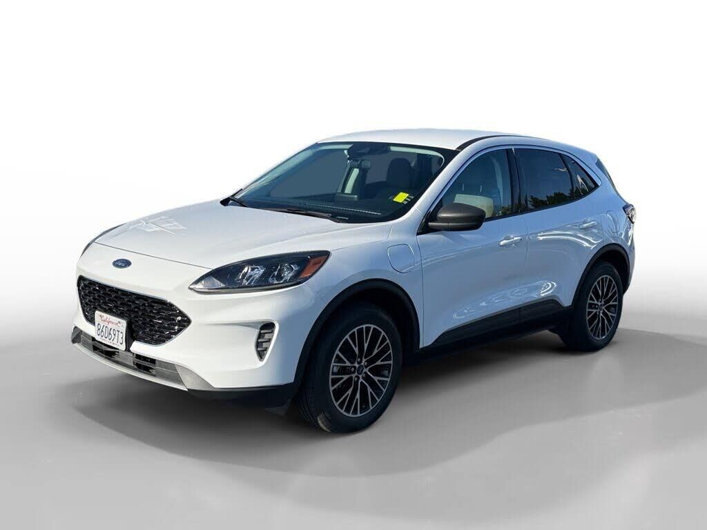 2022 Ford Escape Plug-In Hybrid SE — photo 1 of 1