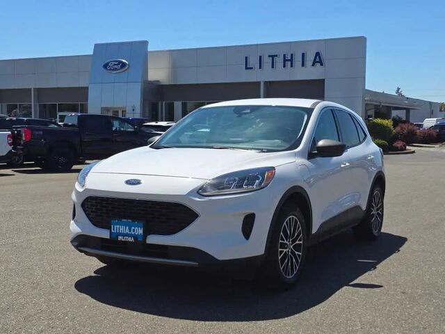 2022 Ford Escape Plug-In Hybrid SE — photo 1 of 13