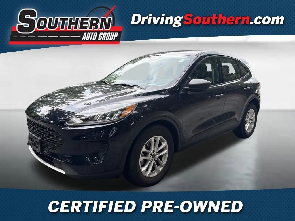 2021 Ford Escape S — photo 1 of 12